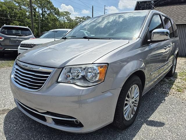 2014 Chrysler Town & Country