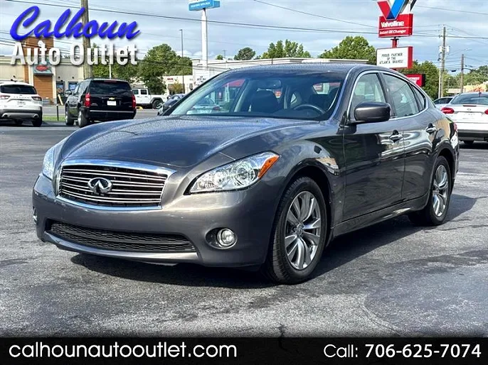 2012 Infiniti M37