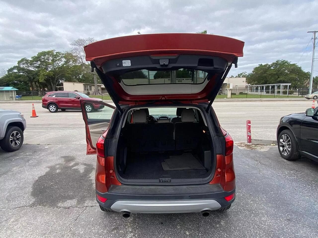 2019 Ford Escape Titanium image 33