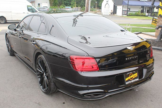 2024 Bentley Flying Spur