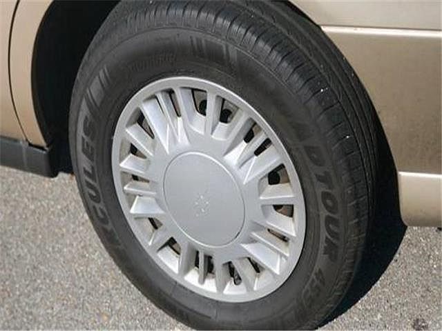 2003 Chevrolet Malibu null image 7