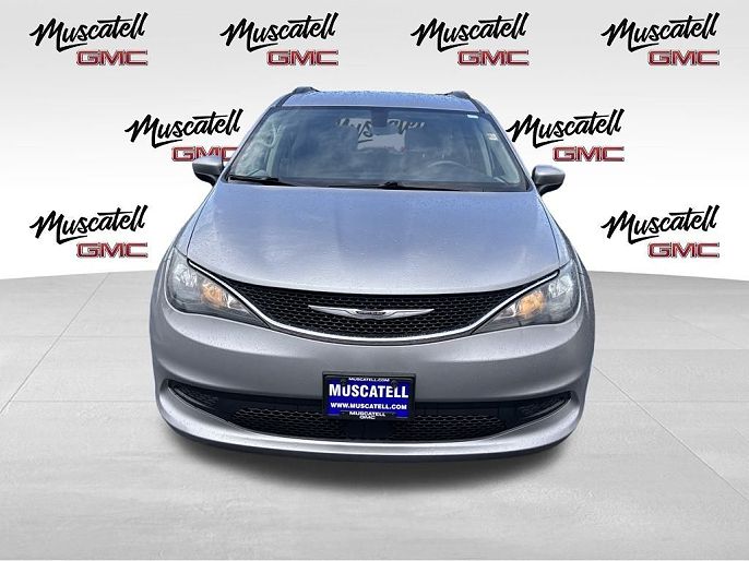 2021 Chrysler Voyager