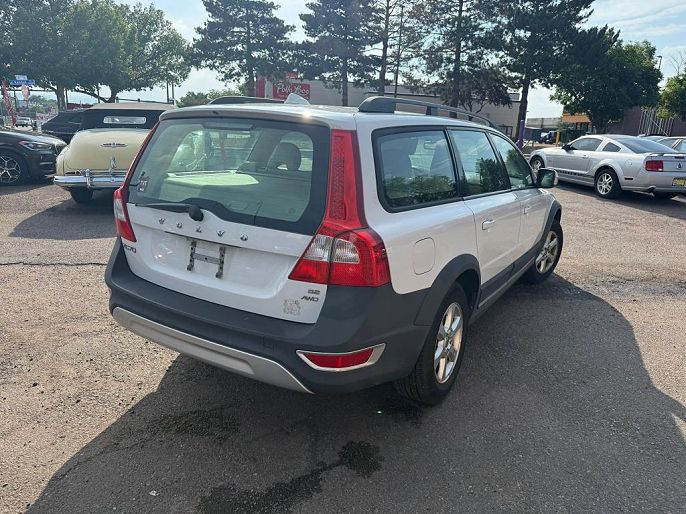 2009 Volvo XC70