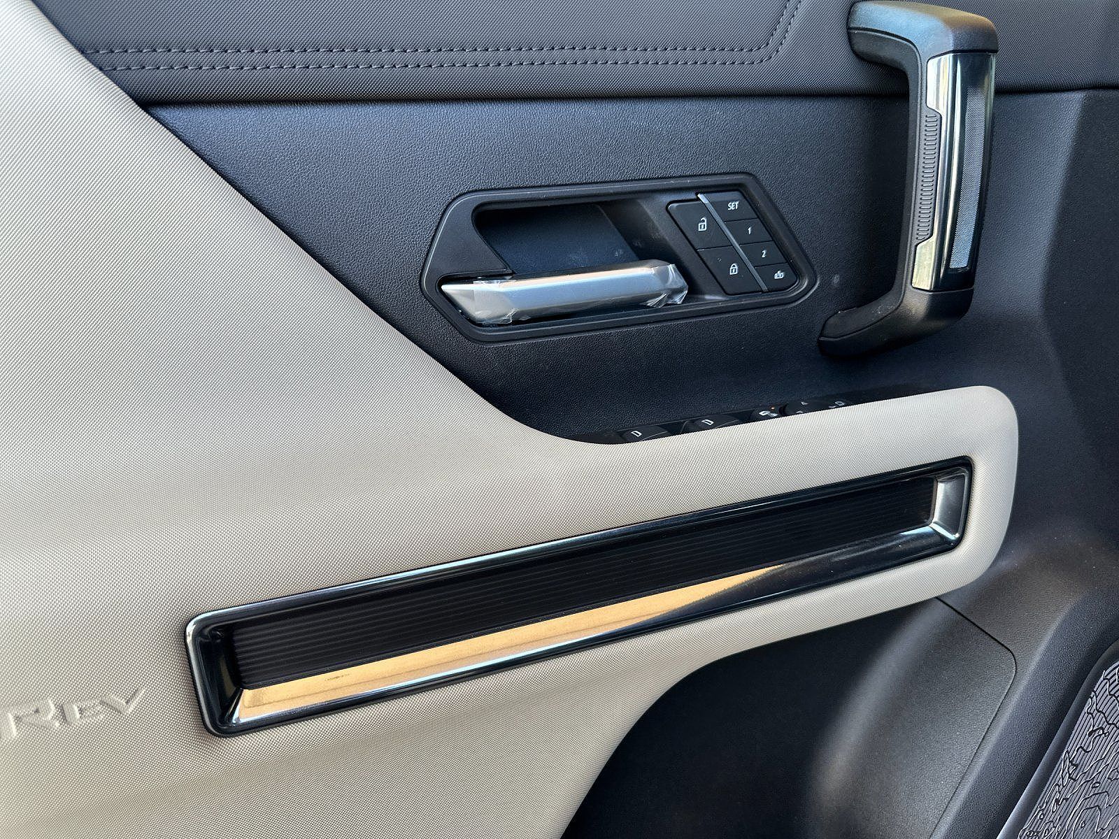 2026 GMC Hummer EV