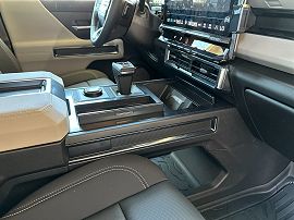 2026 GMC Hummer EV