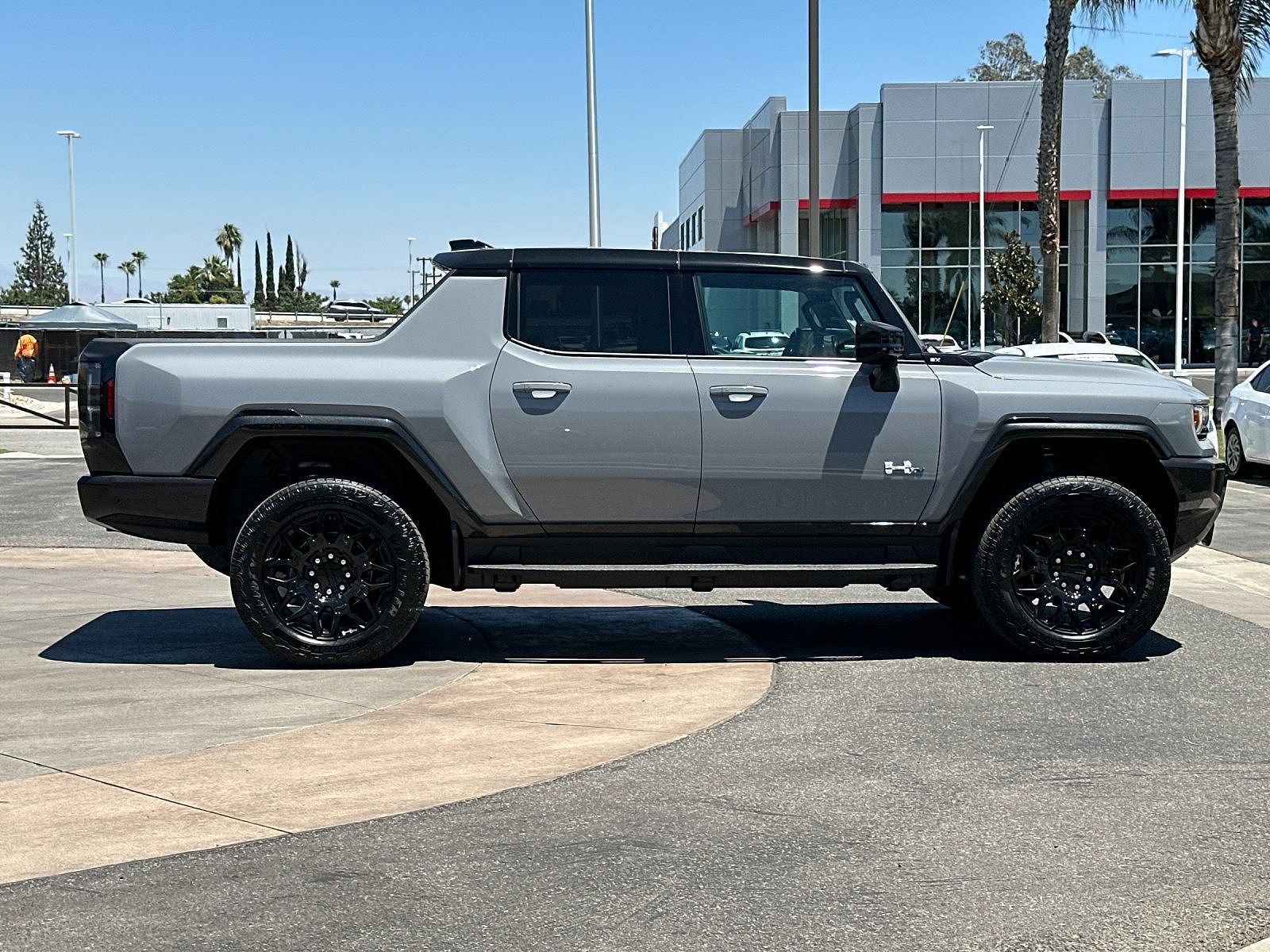 2026 GMC Hummer EV