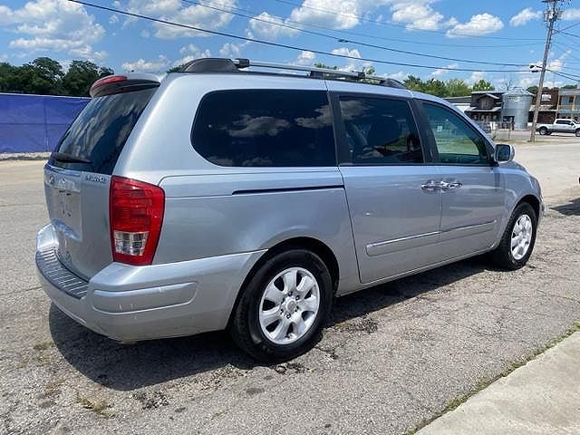 2007 Hyundai Entourage