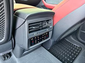 2024 Audi SQ8