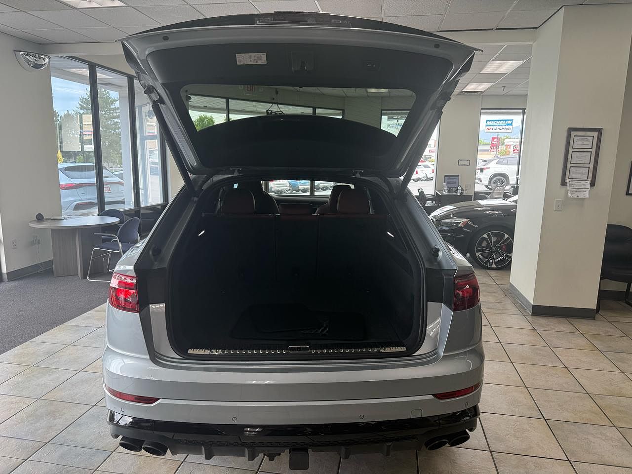 2024 Audi SQ8