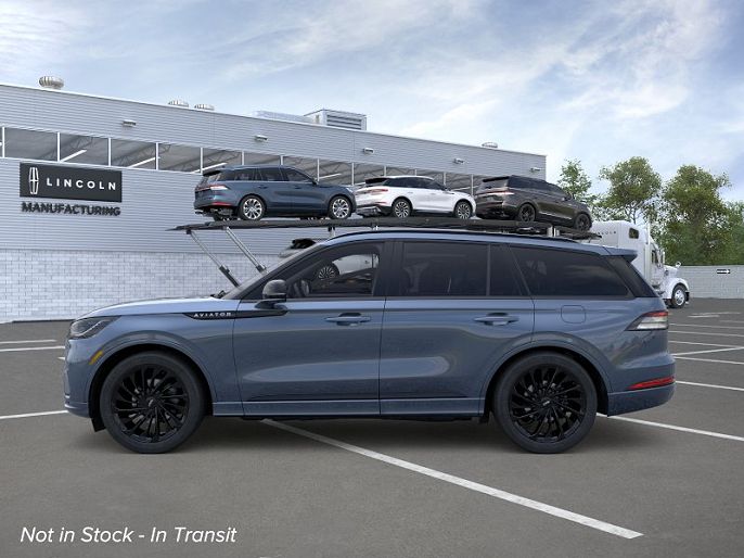 2026 Lincoln Aviator