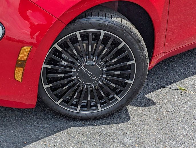 2024 Fiat 500e