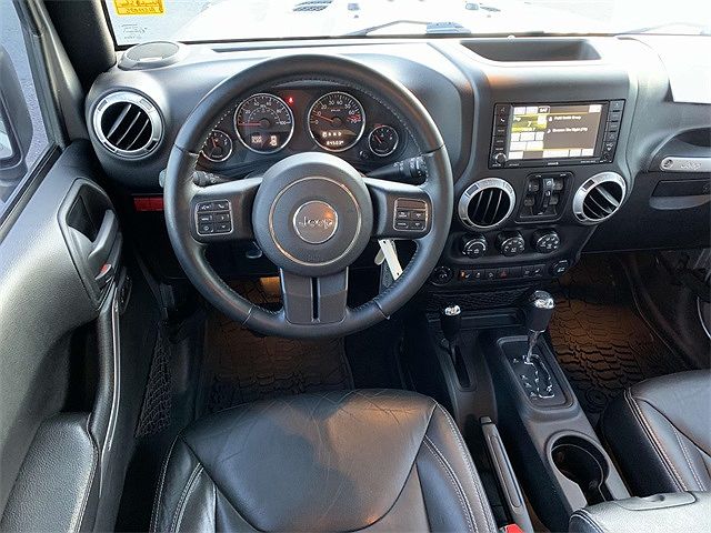 2017 Jeep Wrangler Rubicon image 5