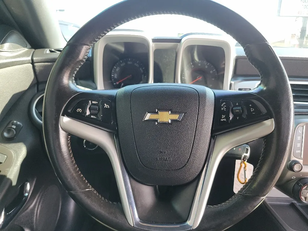 2014 Chevrolet Camaro LT image 5