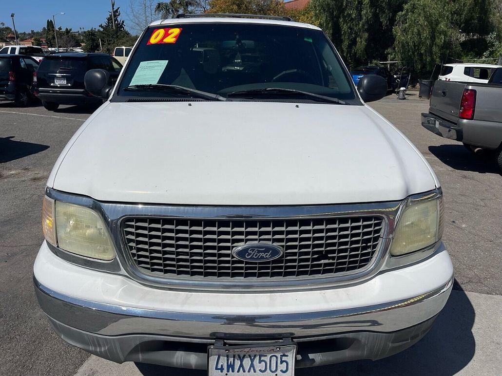 2002 Ford Expedition XLT image 1