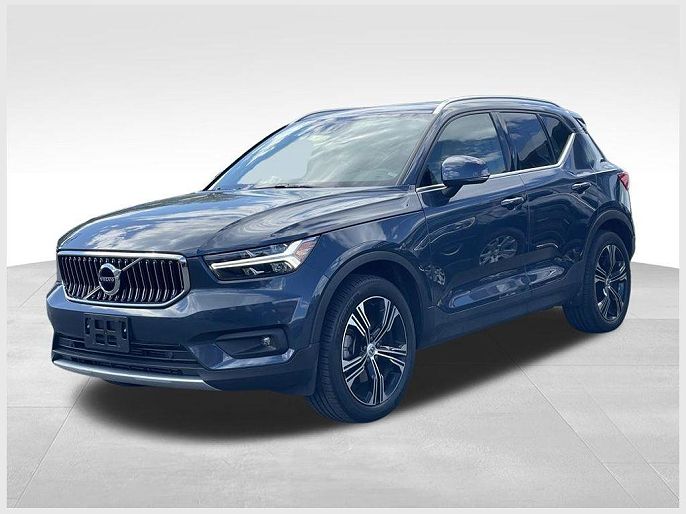 2020 Volvo XC40