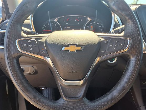 2021 Chevrolet Equinox LT photo 5