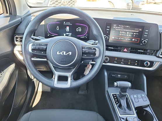2025 Kia Sportage LX photo 2