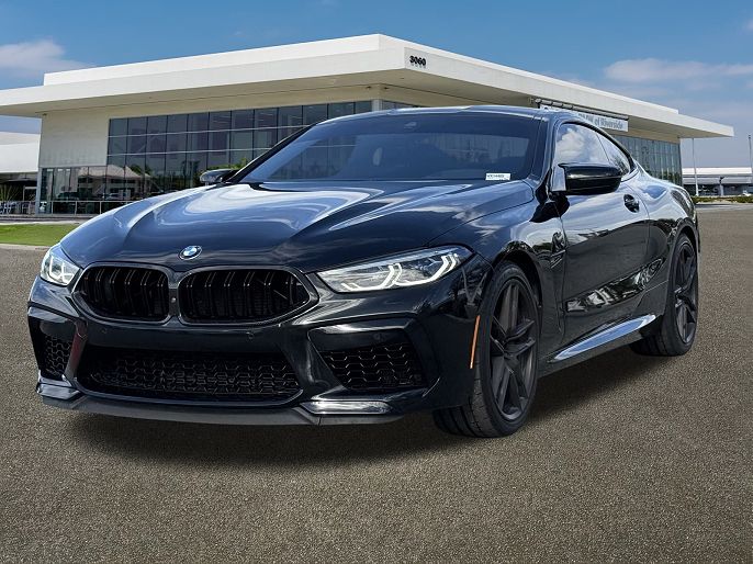 2020 BMW M8