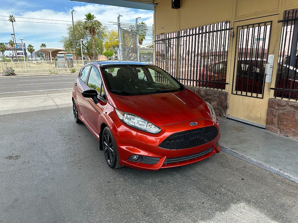 2019 Ford Fiesta ST Line image 0