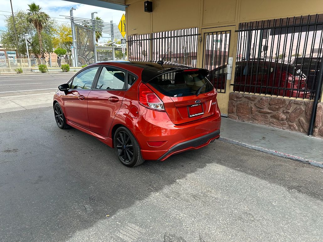2019 Ford Fiesta ST Line image 4
