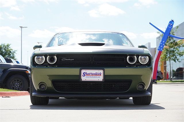 2022 Dodge Challenger