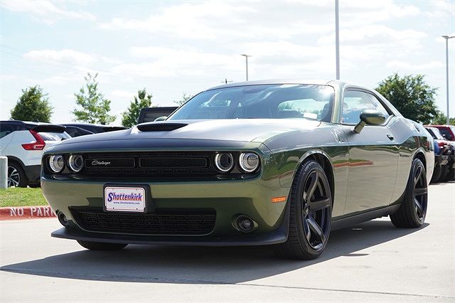 2022 Dodge Challenger