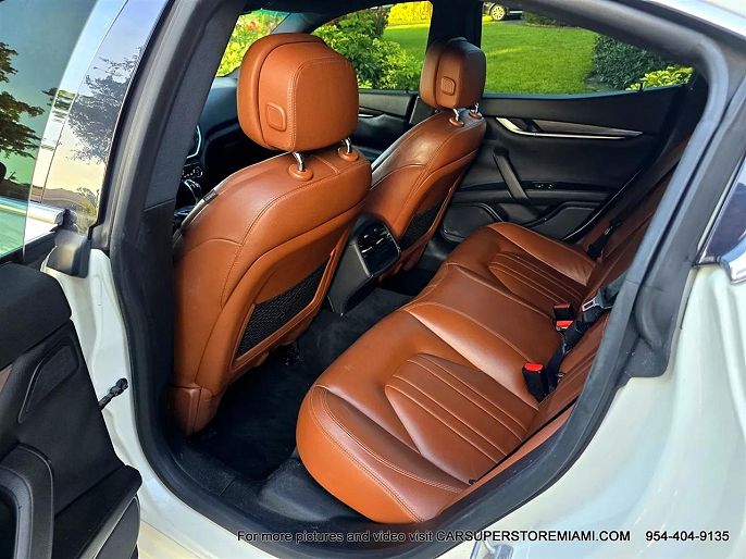 2016 Maserati Ghibli