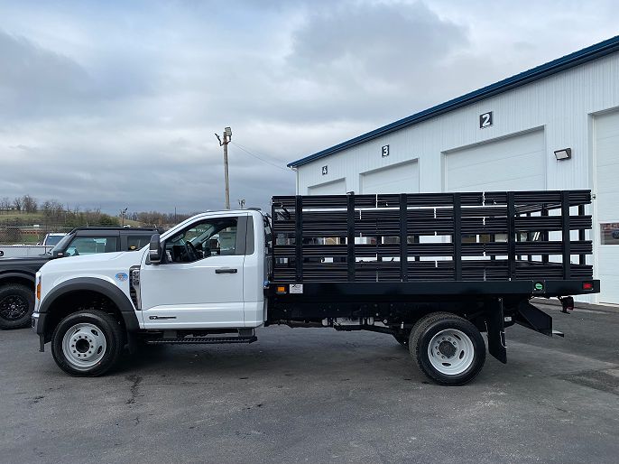 2024 Ford F-550