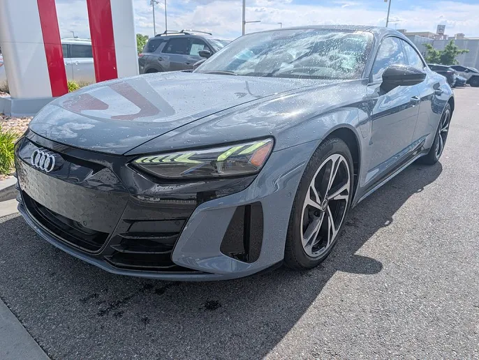 2022 Audi e-tron GT