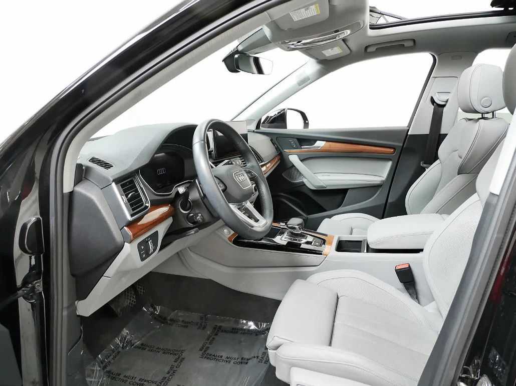 2021 Audi Q5 Premium Plus image 1