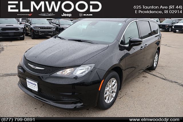 2026 Chrysler Voyager
