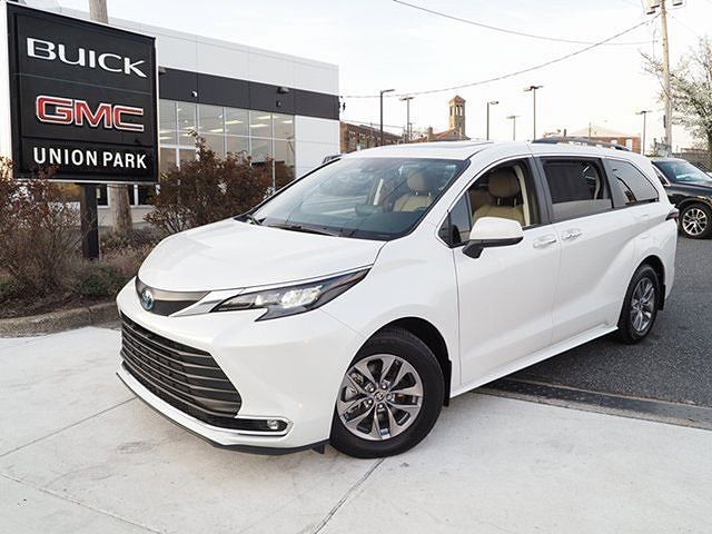 2024 Toyota Sienna