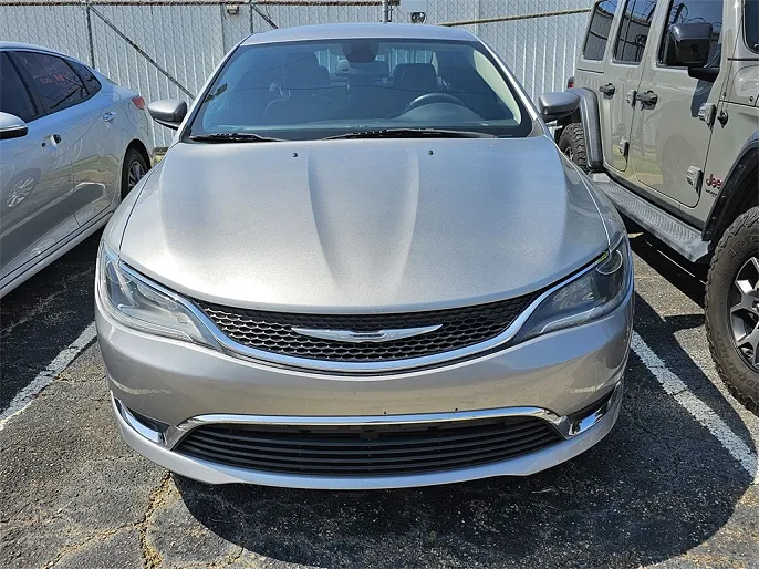 2017 Chrysler 200