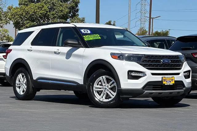 2023 Ford Explorer