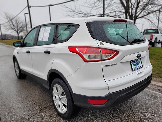 2015 Ford Escape S image 4