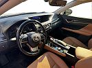 2017 Lexus GS 200t image 17