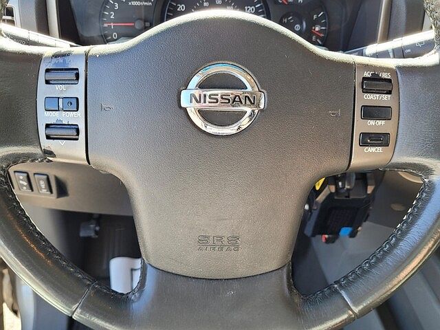 2006 Nissan Armada SE image 17