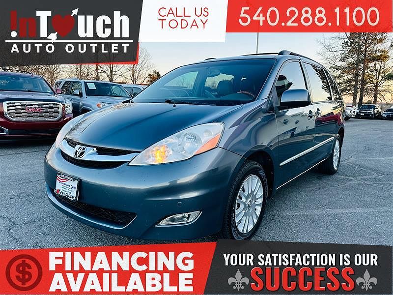 2009 Toyota Sienna XLE Limited image 0