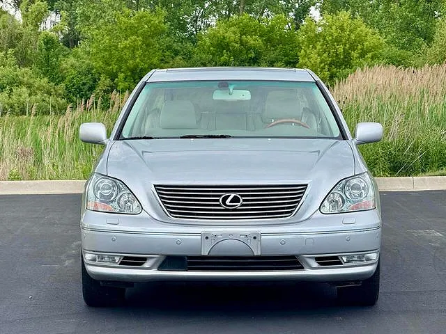 2004 Lexus LS
