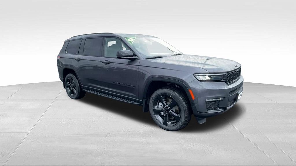 2024 Jeep Grand Cherokee L Limited Edition image 1