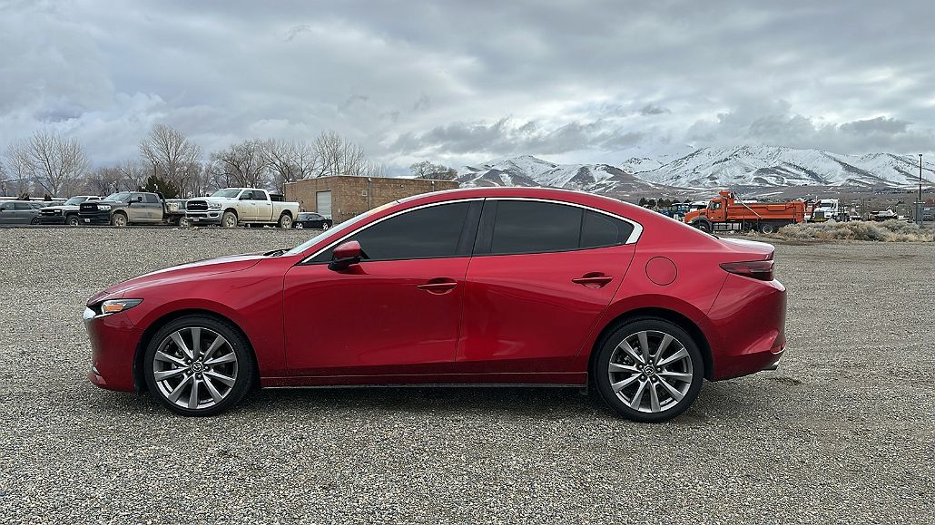 2019 Mazda Mazda3 Select image 5