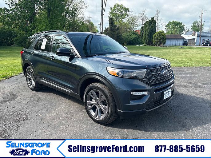 2022 Ford Explorer