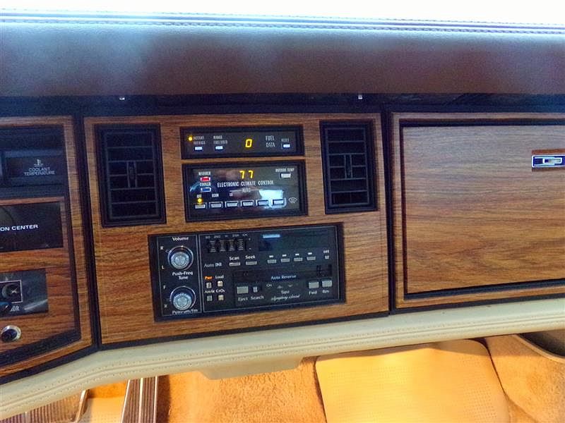 1985 Cadillac Eldorado null image 28