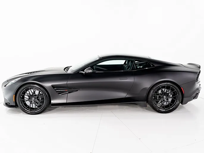 2025 Aston Martin Vanquish