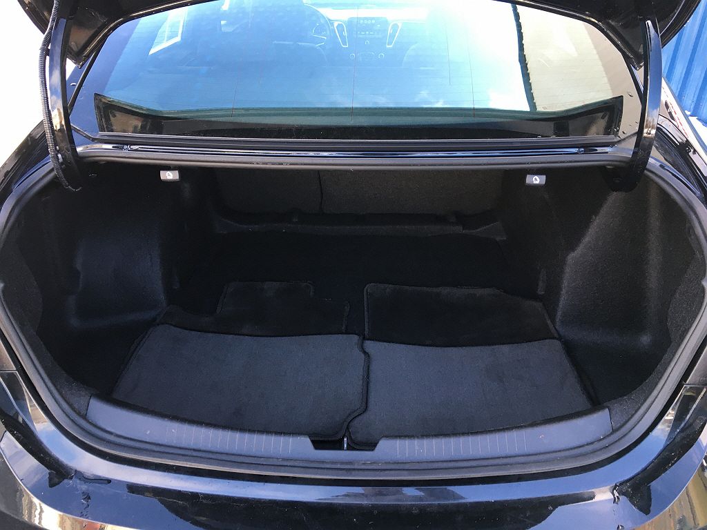 2018 Chevrolet Malibu LT image 13