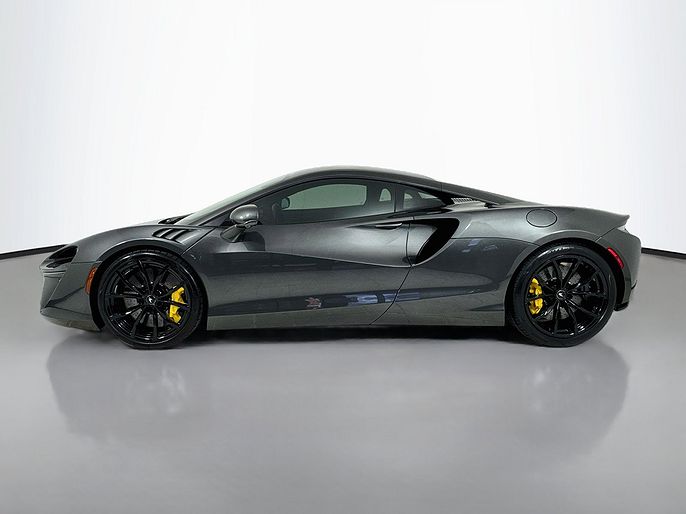 2023 Mclaren Artura