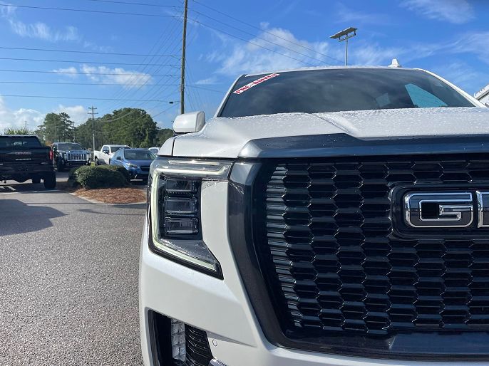 2023 GMC Yukon
