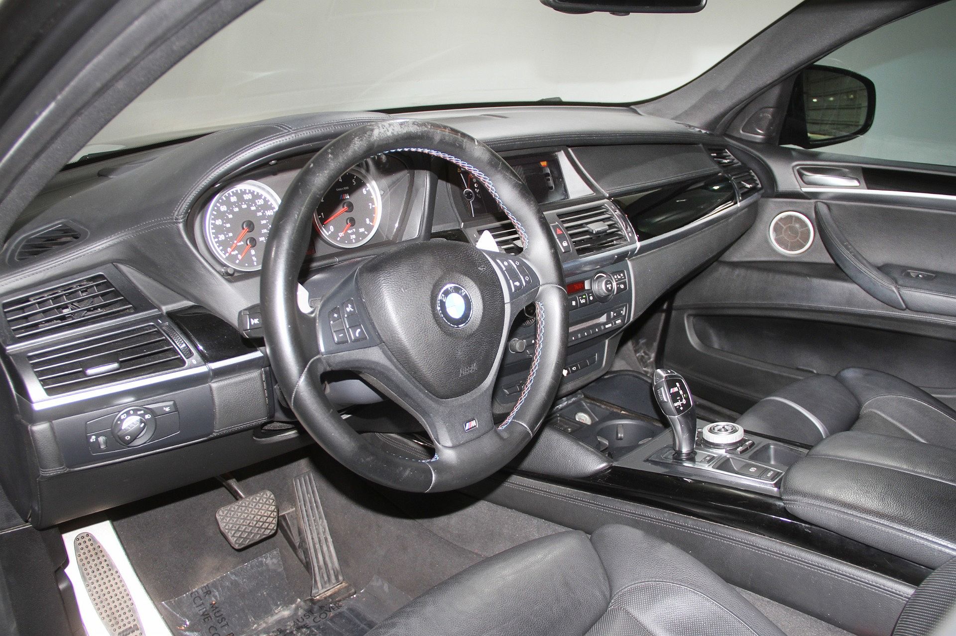 2012 BMW X6 M image 22