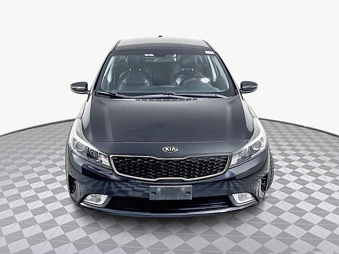 2017 Kia Forte5