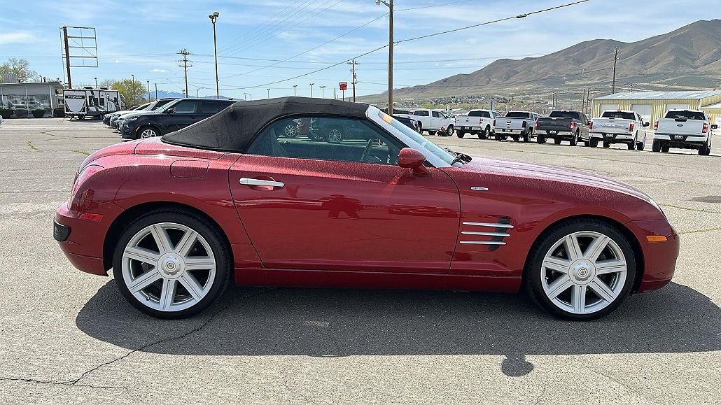 2005 Chrysler Crossfire Limited Edition image 1